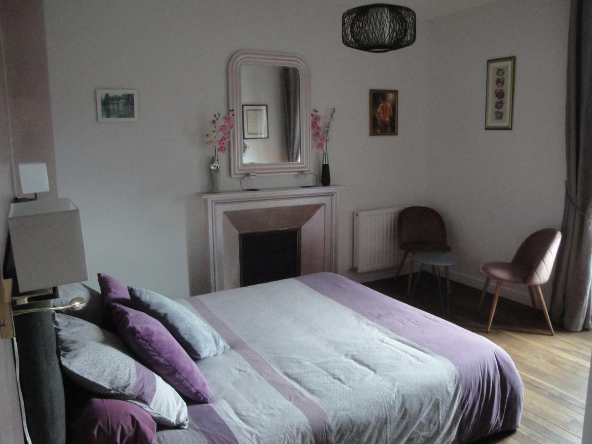 Le Relais Des Capucines Bed & Breakfast Largnac Exterior photo